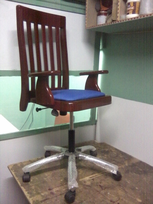 Office furniture table