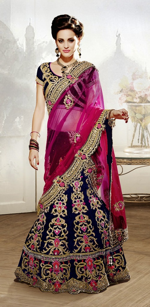 Sunbeaming designer Bridal lehenga Choli