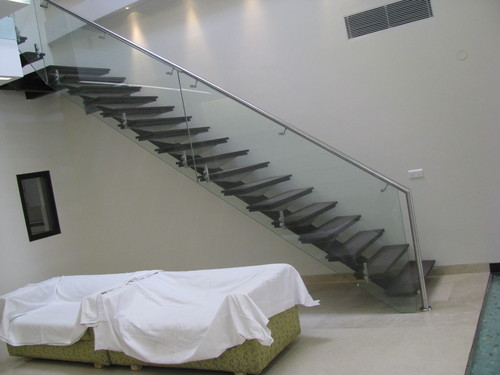 STAINLESS STEEL RAILINGS