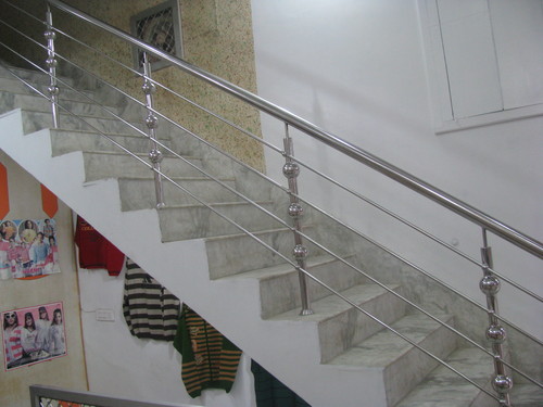 STAINLESS STEEL RAILINGS