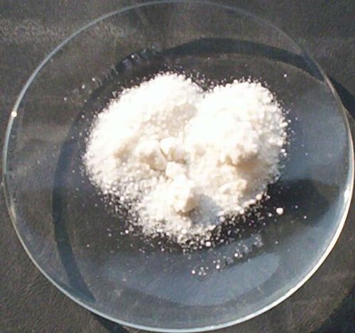 पाउडर पैक रसायन द्वारा सेल्सियम क्लोराइड
