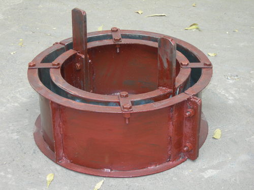 Concrete pipe collar mould