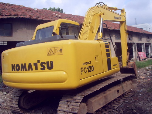 Komatsu PC120-6E1 - 12030 Kg, 0.5m3 Bucket, 8800 Kn Digging Force | Easy Operation, Low Noise, Fuel Efficient, Durable, Ready to Work