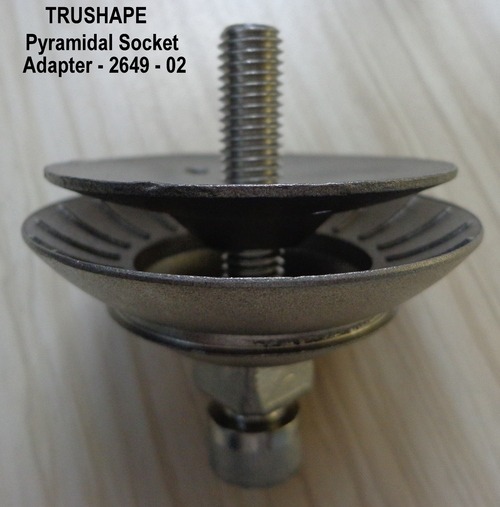 Pyramidal Socket Adapter