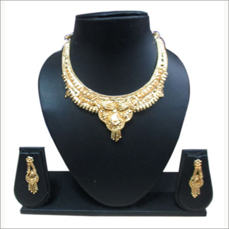 Artificial Gold Necklace Set