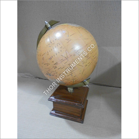 World Classic globe with wood stand Desk Globe