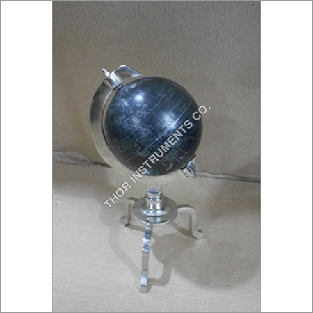 Desk Globe in silver nickle/black