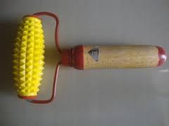 ACi Karela Roller with Handle