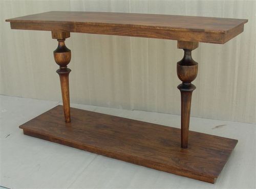 2 Legs Console