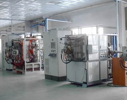 Vacuum arc ion plating equipment