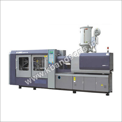Automatic Injection Moulding Machine
