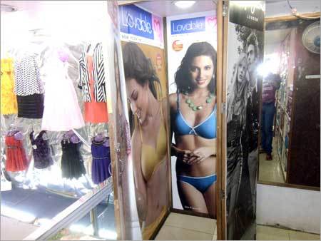Indoor Advertising Solution