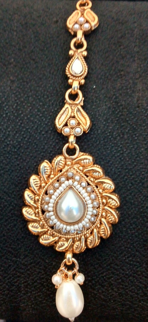 Traditional Maang Tikka