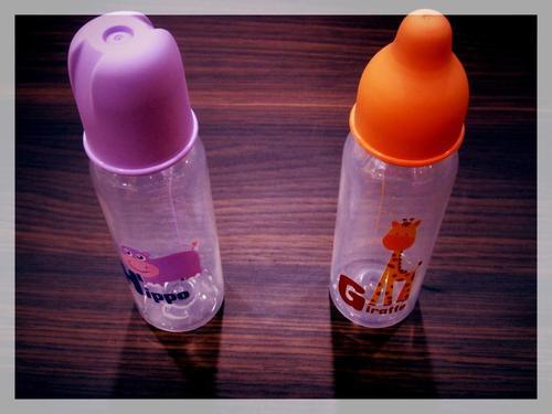 Baby Feeding Bottles Without Handles - PP Silicone Material, Multiple Sizes, Leakproof Design, BPA Free