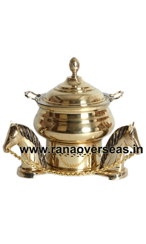 SHINY BRASS CHAFING DISH