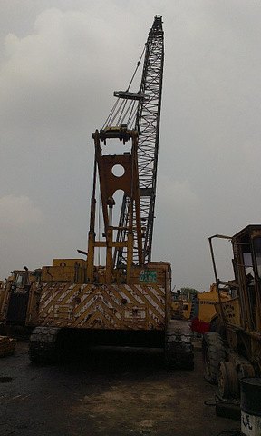 hitachi 60 T cranes