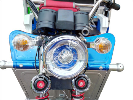 Battery Operated Tricycle Rickshaw