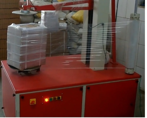 Box Stretch Wrapping Machine