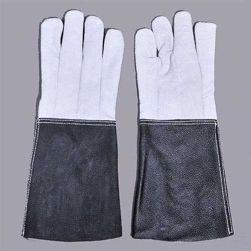 Leather Gauntlets & Mittens (Hand Gloves for Welder By HIND MEDICO PRODUCT