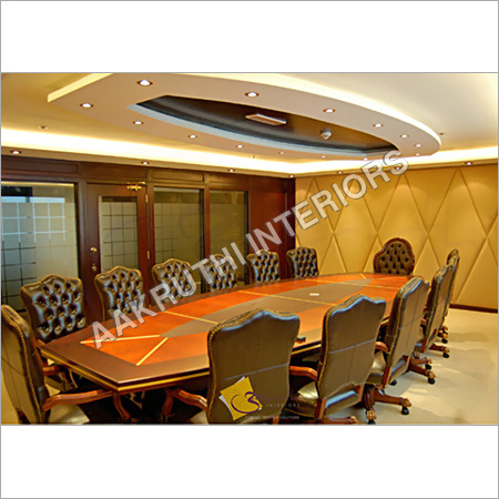 Commercial Office Design - Wood & Leather, Modern Aesthetic Design with Functional Layouts, Client Collaboration & On-Time Delivery