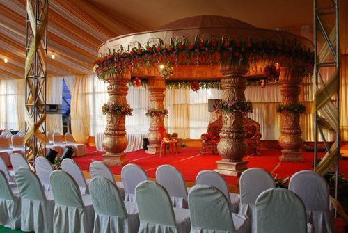 Wedding Stage Flower Decoration
