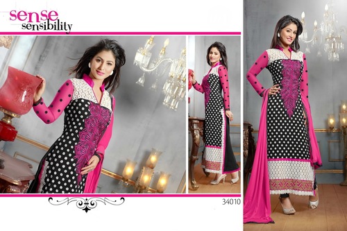 Pakistani suits