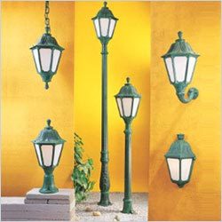 Noemi-Urban-Classic-light