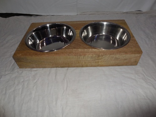 Wooden Pet Bowl Application: Dog
