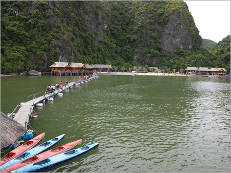 Bungalow Services For Trip on Cat Ba Beach