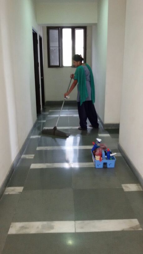 Commercial Cleaning - Detergent Wet Mopping, 1000 Sq Ft Coverage | Floor Cleaning, Surface Hygiene, Time Saving, Cost Effective