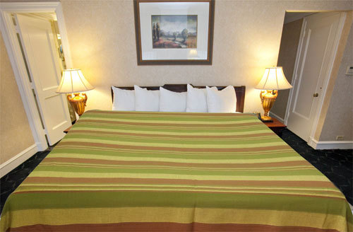 Mehandi Green Handloom Bed Cover