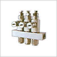 Single Line Grease Injectors - Up To 10 Outlets, 1200-3500 Psi, Nptf Ports | Adjustable Output, Visual Indicator, Easy Quick Installation