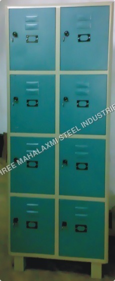 8 Locker Almirah