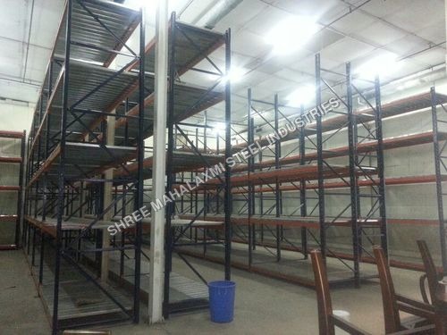 Pallet Rack - Heavy Duty Iron and Steel, 2000-15000 mm Height, 4 Layer Double Sided Shelving, Powder Coated and Painted Finish, Ideal for Commercial and Industrial Storage
