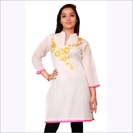 Lubaba Womans Embroidered Cotton Kurti
