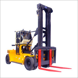 12 Ton Fork Lift Trucks Power Source: Diesel Engine
