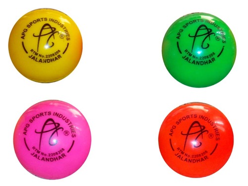 Apg Cricket Wind Ball / Apg Training Cricket Ball Age Group: Adults