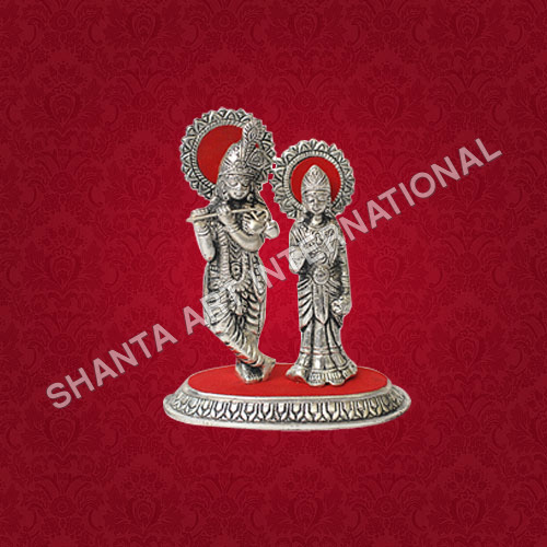 Radha Krishna Statue