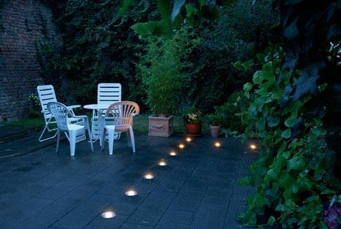 LED Garden Light - Aluminum, 10x10x10cm, White | IP68 Rating, Bright Illumination, Easy Installation, Energy Efficient, Modern Aesthetic, Versatile Use