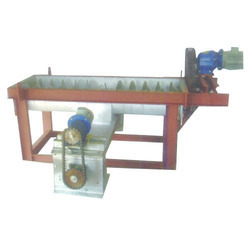 Ice Conveyor with Day Tank