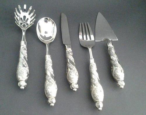 SPOONS
