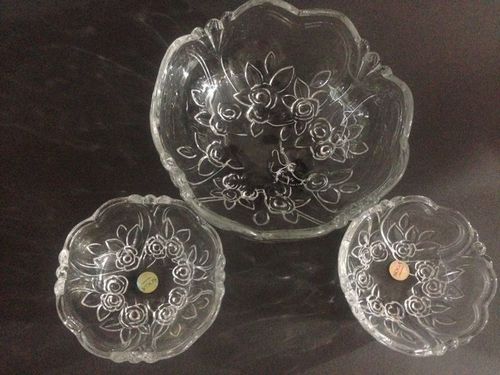 GLASS BOWL SET