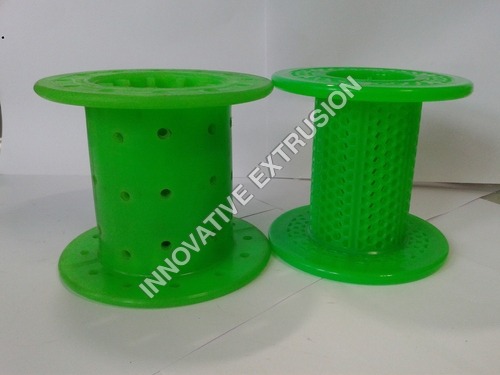 Green Twisting Roll