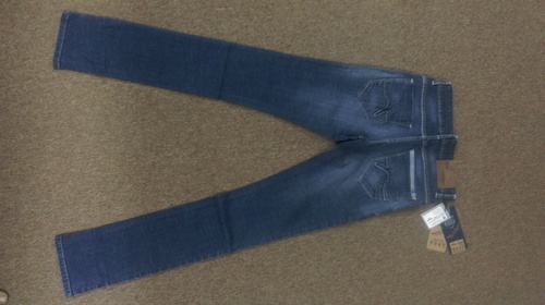 Basic Jeans