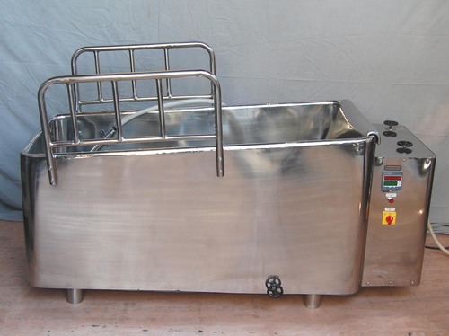 AWAGAHA TUB (Oil Bath Tub)