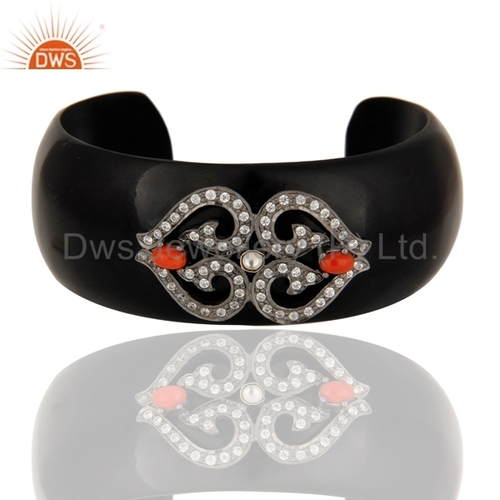 Black Bakelite Cuff Bracelet Gender: Women