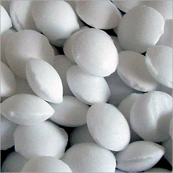 Maleic Anhydride - Organic Chemical Compound | Highly Reactive, Balanced Composition, Long Shelf Life, Unadulterated Quality