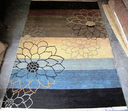 Hand Knotted Contemporary Carpet