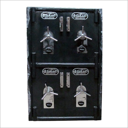 Fire & Burgular Resisting Safe Four Doors