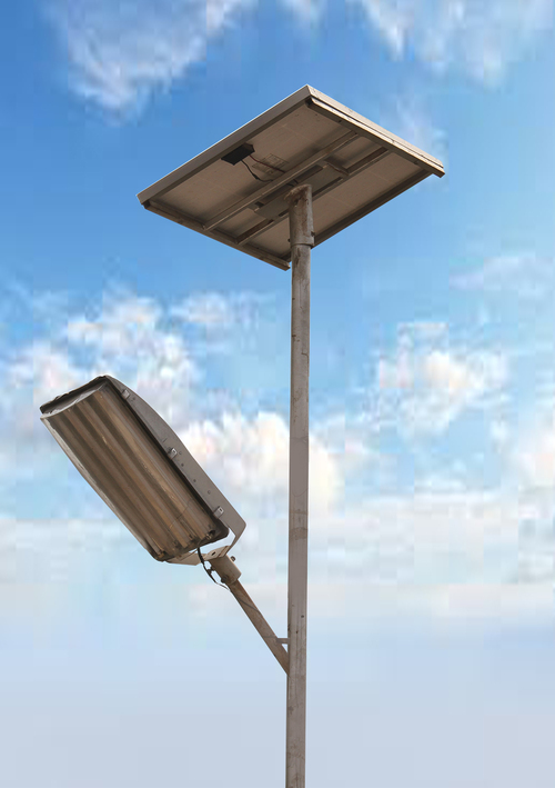 Solar CFL Street Light,